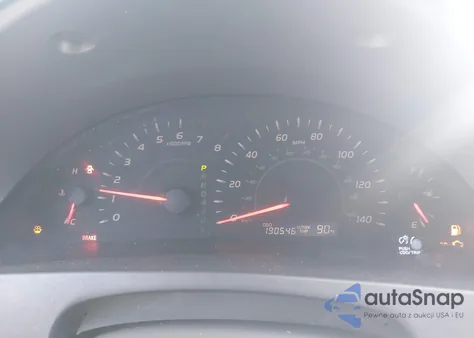 2007 Toyota Camry Ce z USA, uszkodzony, nr VIN 4T1BE46K47U667842